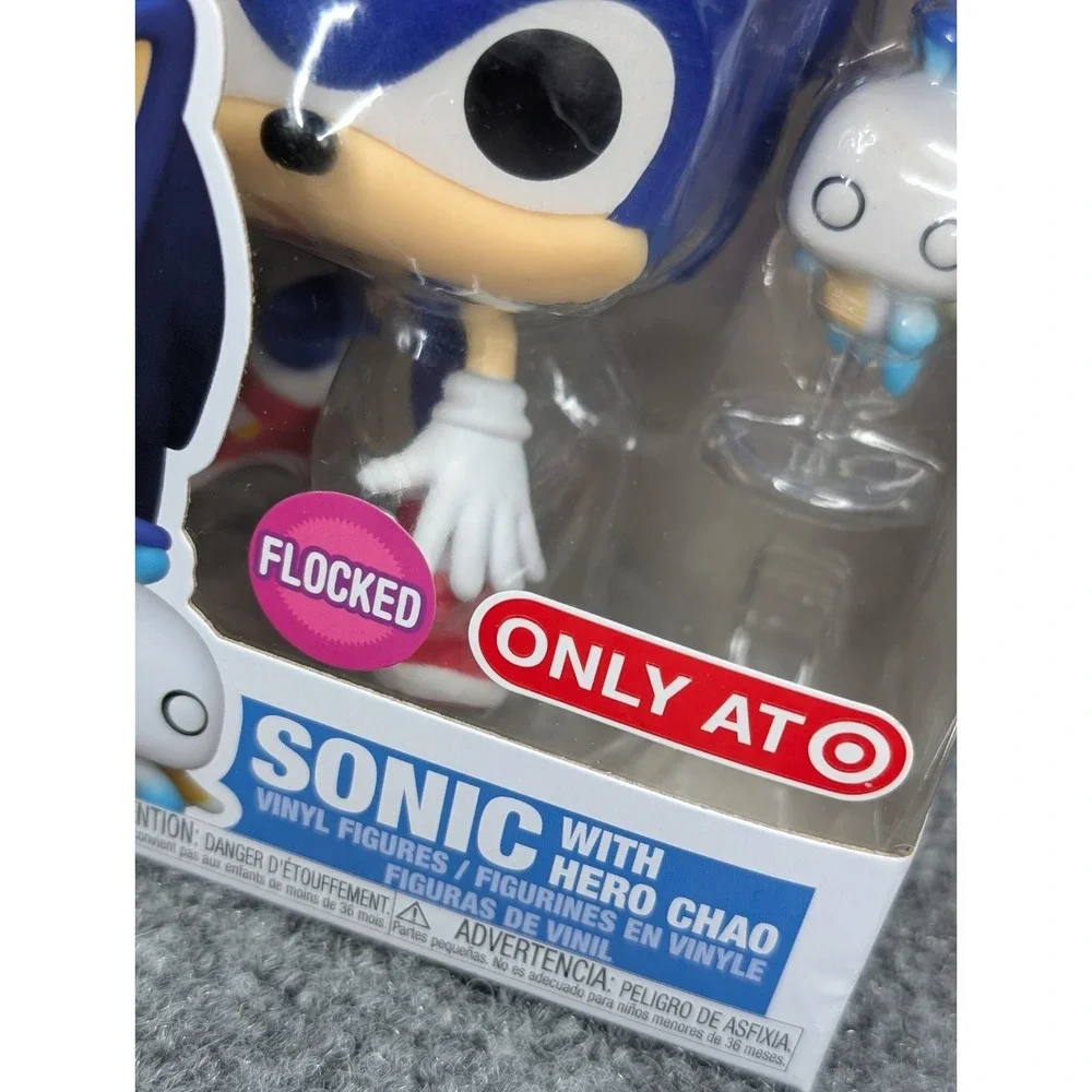 Funko‎ Pop! Vinyl: Sonic the Hedgehog Sonic with Chao (Flocked) Target Exclusive